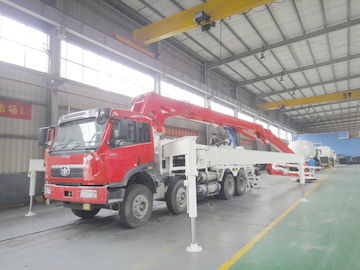 RHD 37m 8x4 FAW 380HP Concrete Pump Trucks with LNG engine